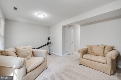 10619 Winfield Loop, Manassas, VA 20109 - photo 4