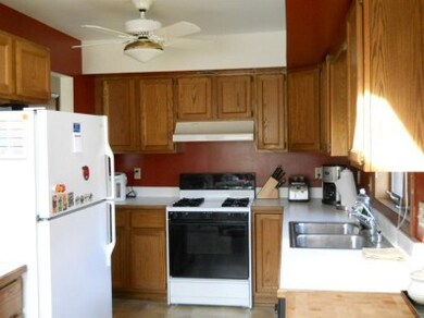 1930 W Ash St, Griffith, IN 46319 - photo 7