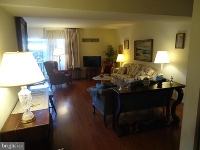 3650 Gleneagles Dr unit 111A, Silver Spring, MD 20906 - photo 3