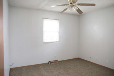 6 - Bedroom