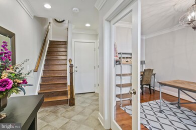 832 Snowden Hallowell Way, Alexandria, VA 22314 - photo 2