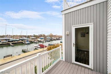 289 W Marina Pkwy, Lorain, OH 44052 - photo 4