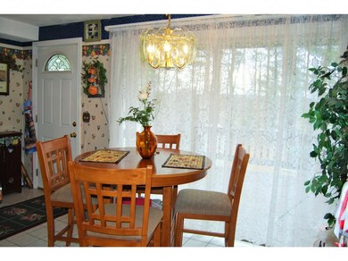 8 Ridgefield Dr, Milford, NH 03055 - photo 4