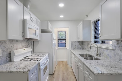 101 Clearday Dr unit 104, Austin, TX 78745 - photo 3