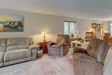 320 Westmoreland St unit E1, Narragansett, RI 02882 - photo 4