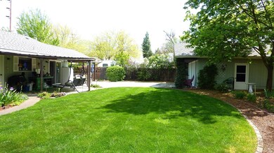 2370 Spring St, Medford, OR 97504 - photo 2