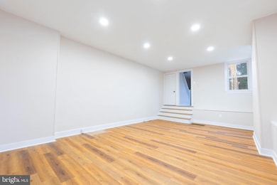20 Spring St, Trenton, NJ 08618 - photo 4