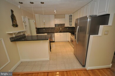 18314 Sharon Rd, Triangle, VA 22172 - photo 5