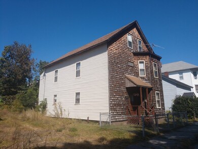 17 Saint Johns Rd, Worcester, MA 01603 - photo 2