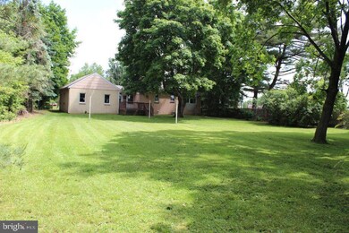 7 Sunset Rd, Burlington, NJ 08016 - photo 2