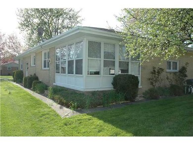 691 Barrally St, North Tonawanda, NY 14120 - photo 3