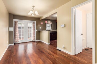 [009] 2379 Hardesty Dr N, Colum