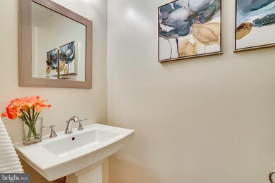 12966 Ridgemist Ln, Fairfax, VA 22033 - photo 3
