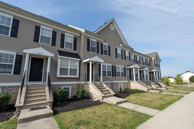 6465 Nottinghill Trail Dr unit 66465, Canal Winchester, OH 43110 - photo 3