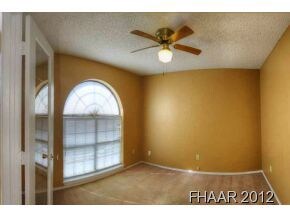 411 Table Rock Ln, Copperas Cove, TX 76522 - photo 5