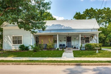 707 E 9th St, Bonham, TX 75418 - photo 3