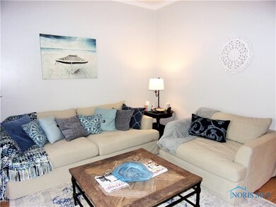 418 W 1st St, Woodville, OH 43469 - photo 6