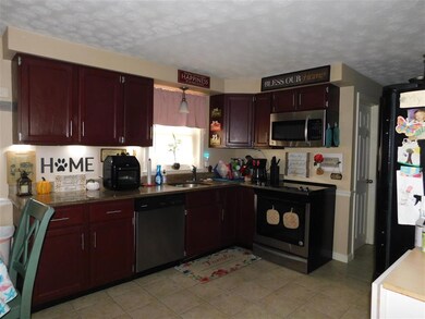 50 Mount Delight Rd unit 52, Allenstown, NH 03275 - photo 2