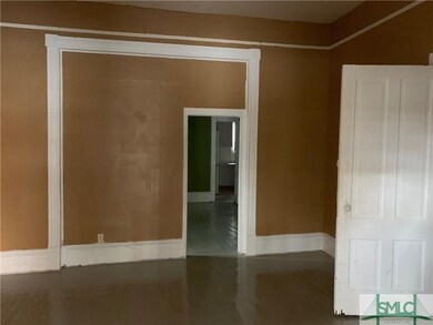 2211 Barnard St, Savannah, GA 31401 - photo 4
