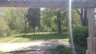 8416 Hudson Ln, Louisville, KY 40291 - photo 6