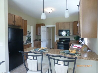 324 Alissa Ln, Canal Fulton, OH 44614 - photo 4