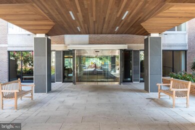 Van Ness East unit 937, Washington, DC 20008 - photo 3