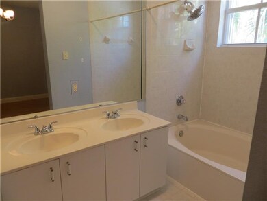 11105 NW 43rd Ln unit 11105, Doral, FL 33178 - photo 6