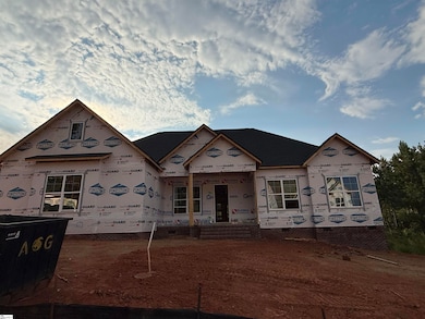 112 Halowell Ln, Travelers Rest, SC 29690 - photo 2