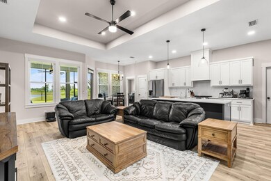 6-web-or-mls-3811 Redbud Wy_02