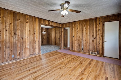 1129 Timberlane, Asheboro, NC 27205 - photo 4