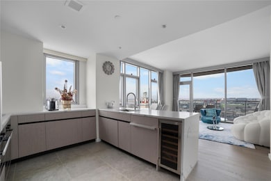 Tangram House unit 10F, Flushing, NY 11354 - photo 6