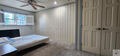 920 Mimosa Dr, Wake Village, TX 75501 - photo 5