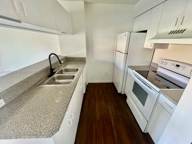 460 S Park Rd unit 6305, Hollywood, FL 33021 - photo 4