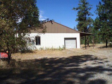 Shop/Garage