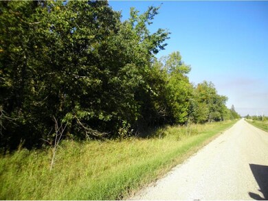 180th St Looking West property toward the East