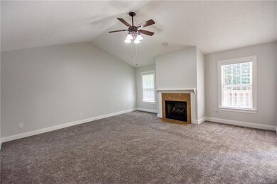 122 Nathaniel Gracie Dr unit 19, Statesville, NC 28625 - photo 5