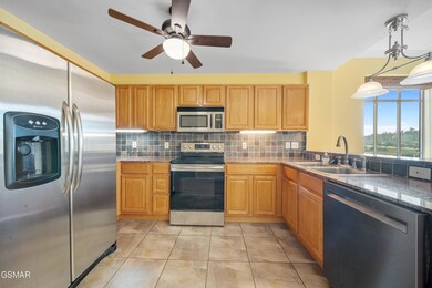 1410 Hurley Dr unit 601, Sevierville, TN 37862 - photo 6