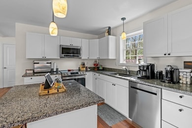 932 Brickyard Rd, Athol, MA 01331 - photo 5