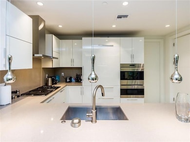 240 Shore Ct, Lauderdale By the Sea, FL 33308 - photo 4