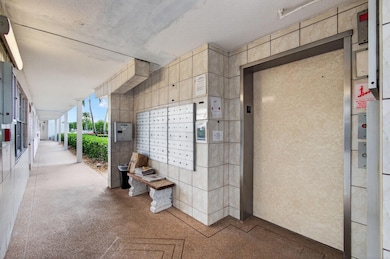 2015 Cornwall A, Boca Raton, FL 33434 - photo 6