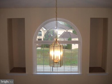 3207 Lucille Dr, Fort Washington, MD 20744 - photo 6