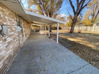 101 S Madison St, Hugoton, KS 67951 - photo 4