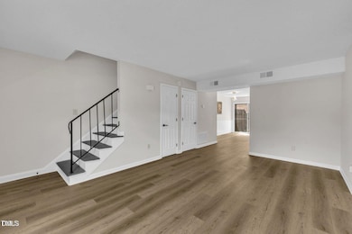 1227 Jamestown Ct, Cary, NC 27511 - photo 4