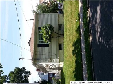 200 Locust Ave unit 1, Staten Island, NY 10306 - photo 2