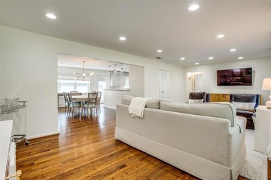 6632 Ridgemont Dr, Dallas, TX 75214 - photo 3