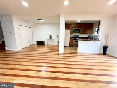 9310 Jamison Ave unit B, Philadelphia, PA 19115 - photo 5