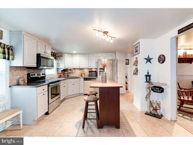 55 Main St, Swedesboro, NJ 08085 - photo 7