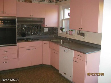 1212 Brixton Rd, Baltimore, MD 21239 - photo 7