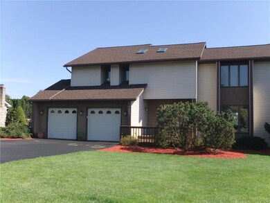 7023 Versailles Square, Bethlehem, PA 18017 - photo 2