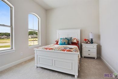 Additional bedroom